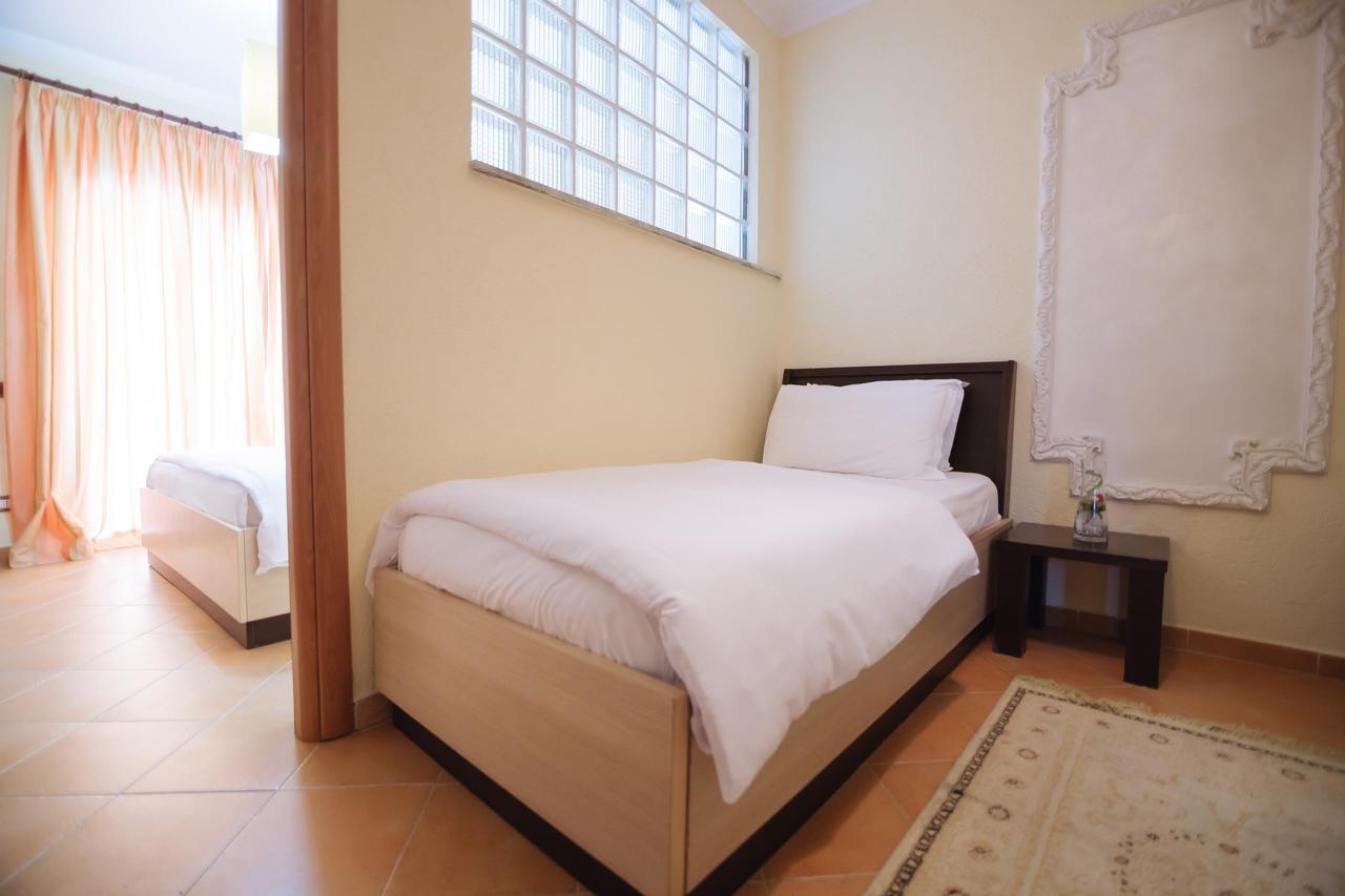 Hotel Ibiza Голем Экстерьер фото